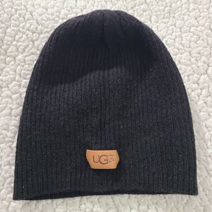 UGG Ribbed Beanie